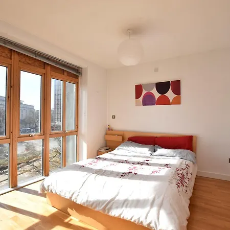 Spacious Studio In The Heart Of The City 公寓 布里斯托