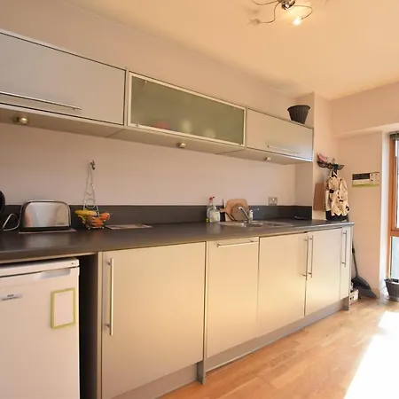 شقة Spacious Studio In The Heart Of The City *
